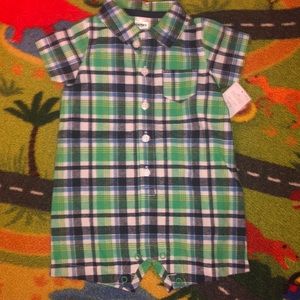 6mo new Carter’s lil boy 1 piece set